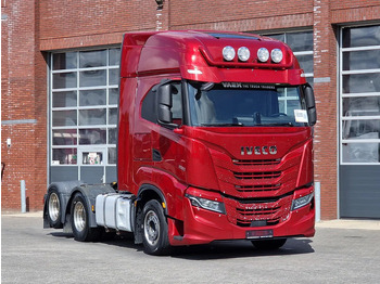 Trattore stradale IVECO S-WAY