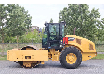 Rullo CATERPILLAR CS78B