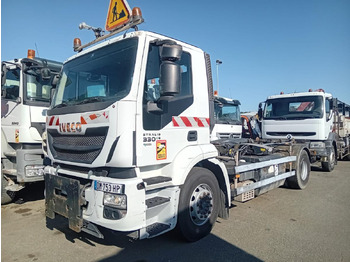 Autocarro scarrabile IVECO