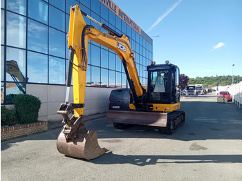 Escavatore cingolato JCB