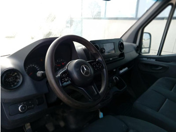 Foto d'interni 1: Furgone ribaltabile Mercedes Sprinter