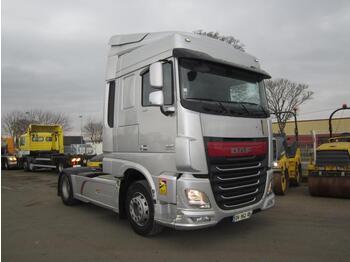 Trattore stradale DAF XF 105 460