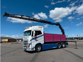 Camion con gru VOLVO FH16 550
