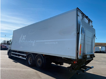 Autocarro frigorifero nuovo Volvo FM330 6x2*4 Carrier Supra 1250 Mt / 9.3 m Koffer: foto 4