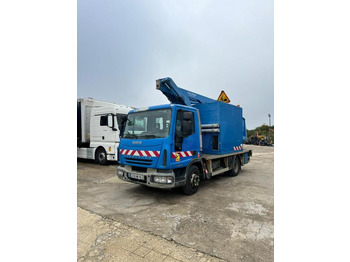 Piattaforma autocarrata IVECO EuroCargo 100E