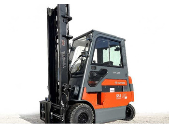 Carrello elevatore elettrico TOYOTA