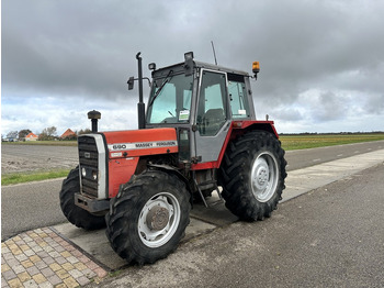 Trattore MASSEY FERGUSON 690