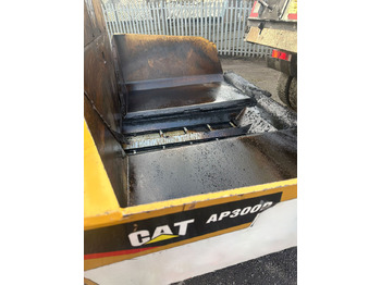 Finitrice Caterpillar AP300D: foto 5