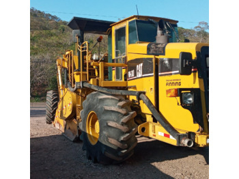 Stabilizzatrice da terreno CATERPILLAR