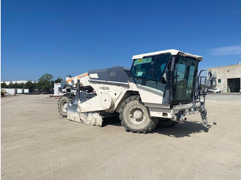 Stabilizzatrice da terreno Wirtgen WR 200 XLI: foto 2