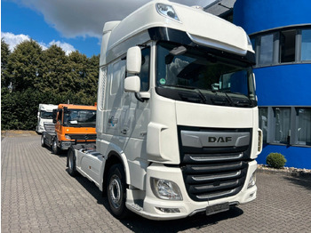 Trattore stradale DAF XF 480