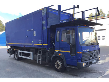 Veicolo per servizio di catering TREPEL