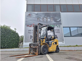 Carrello elevatore a gas CATERPILLAR GP
