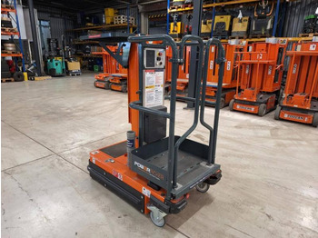 Elevatore verticale JLG