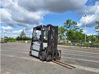 Carrello elevatore elettrico Yale ERP30: foto 2