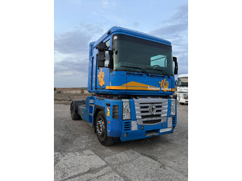 Trattore stradale RENAULT Magnum 440