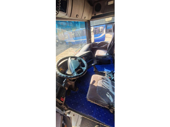 Trattore stradale RENAULT Magnum 400: foto 5