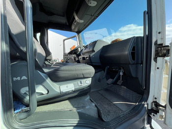 Leasing di MAN TGM 18.330 4X2 LL TGM 18.330 4X2 LL, Fahrschulausstattung MAN TGM 18.330 4X2 LL TGM 18.330 4X2 LL, Fahrschulausstattung: foto 5