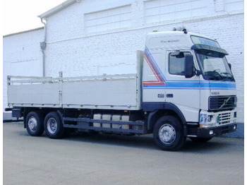 Autocarro con pianale/ Cassone fisso