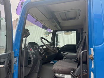 Foto d'interni 1: Leasing di MAN TGL 12.240 4X2 BB TGL 12.240 4X2 BB, Tele-Absetzer MAN TGL 12.240 4X2 BB TGL 12.240 4X2 BB, Tele-Absetzer