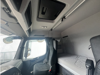 Leasing di Mercedes-Benz Arocs 3253 K 8x4/4 Arocs 3253 K 8x4/4, Retarder Mercedes-Benz Arocs 3253 K 8x4/4 Arocs 3253 K 8x4/4, Retarder: foto 5