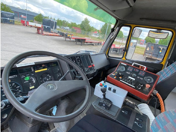 Foto d'interni 1: Autocarro telaio Mercedes-Benz SK II 2631 6x4 SK II 2631 6x4, Winterdienstausstattung