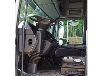 Trattore stradale Mercedes-Benz Actros 1841 LS 4x2 Actros 1841/44 LS 4x2, Retarder, MegaSpace, Bi-Xenon, Ex-Fahrschule: foto 3