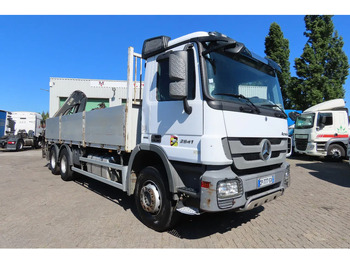 Camion con gru MERCEDES-BENZ Actros 2641