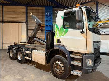 Autocarro scarrabile DAF CF 460