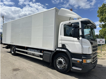 Autocarro furgonato SCANIA P 320