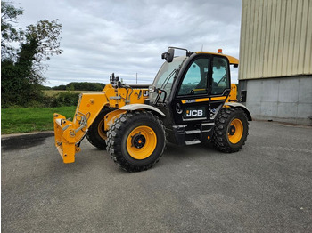 Sollevatore telescopico JCB