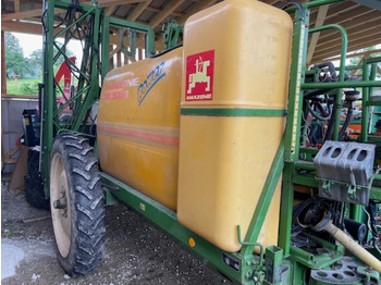 Polverizzatore trainato Amazone UG 3000: foto 2 Polverizzatore trainato Amazone UG 3000: foto 2