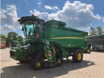 Mietitrebbia JOHN DEERE T670