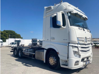 Autocarro telaio MERCEDES-BENZ Actros 2545