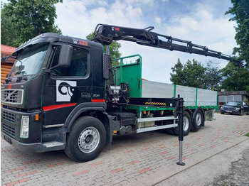 Camion con gru VOLVO FM 300
