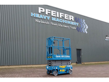 Piattaforma a pantografo Genie GS1330M All-Electric DC Drive, 5.9m Working Height: foto 2