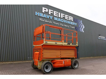 Piattaforma a pantografo JLG