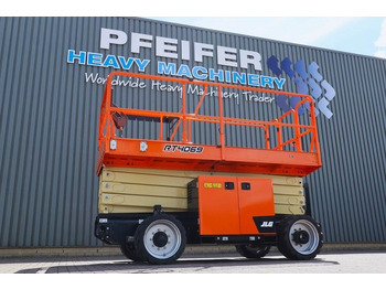 Piattaforma a pantografo JLG