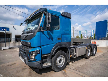 Trattore stradale VOLVO FMX 460