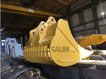 Benna con pinza CATERPILLAR