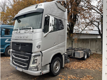 Autocarro telaio VOLVO FH