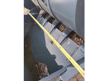 Benna per Macchina da cantiere nuovo Hyundai Excavator Digging Bucket 140, 61K4-30701: foto 2 Benna per Macchina da cantiere nuovo Hyundai Excavator Digging Bucket 140, 61K4-30701: foto 2