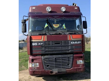 Trattore stradale DAF XF 95