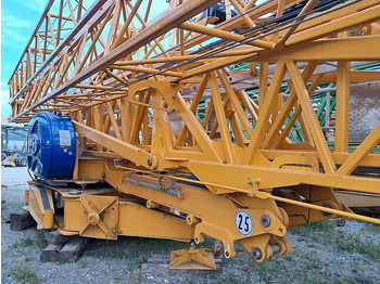 Gru automontante POTAIN