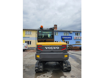 Miniescavatore VOLVO EC60E