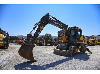 Escavatore gommato VOLVO EWR150E