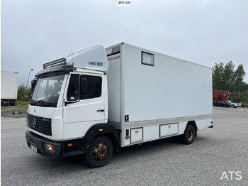 Autocarro furgonato MERCEDES-BENZ