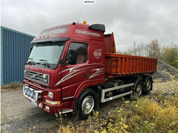 Autocarro ribaltabile VOLVO FM12