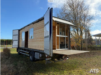 Autocarro furgonato VOLVO FM9