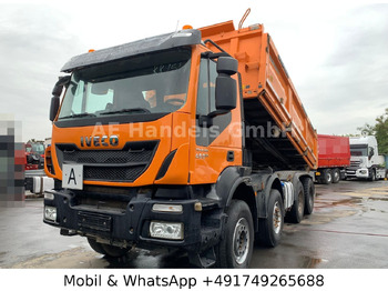 Autocarro ribaltabile IVECO Trakker